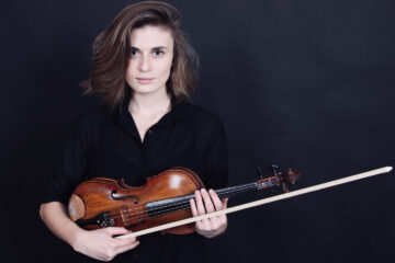 F1376861 D852 4939 8 AA2 BE57 D283 E0 AB